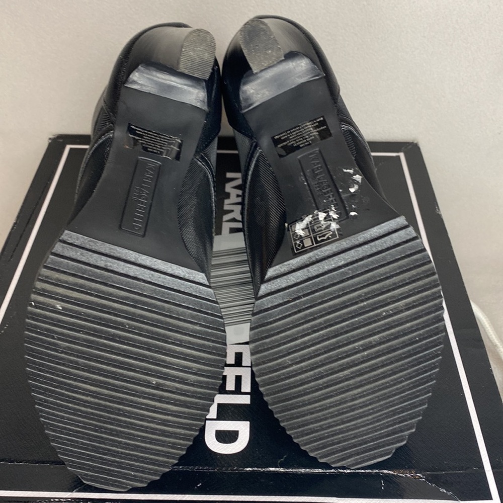 NIB Karl Lagerfeld Paris Blayze Lug Sole Booties size 8.5 - Picture 7 of 7